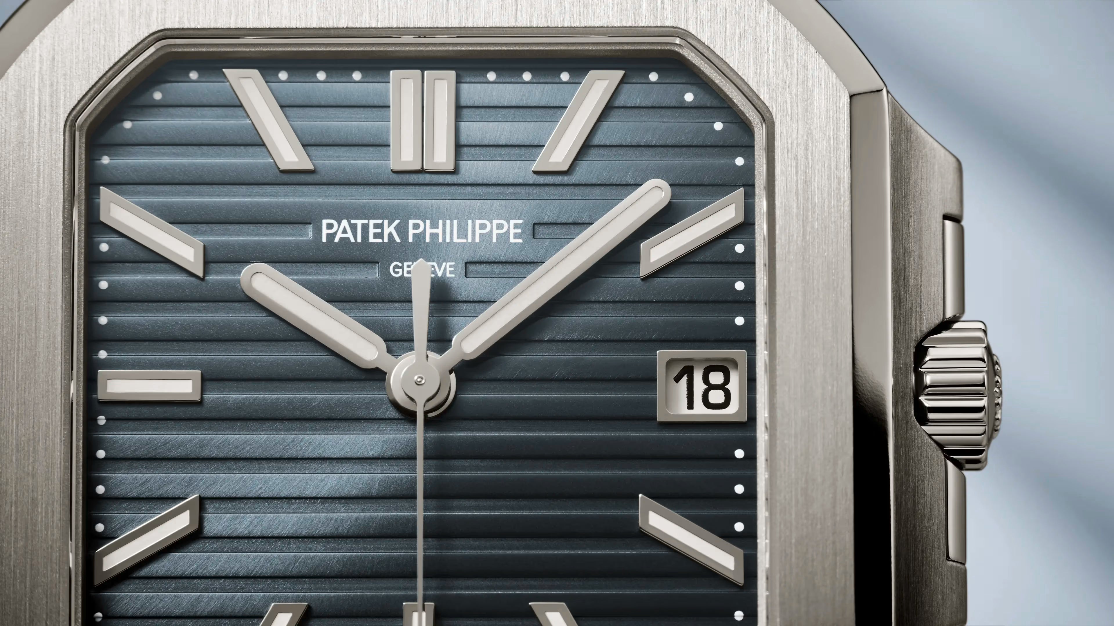 Patek Philippe Cubitus Green Dial Luxury Men’s Watch |