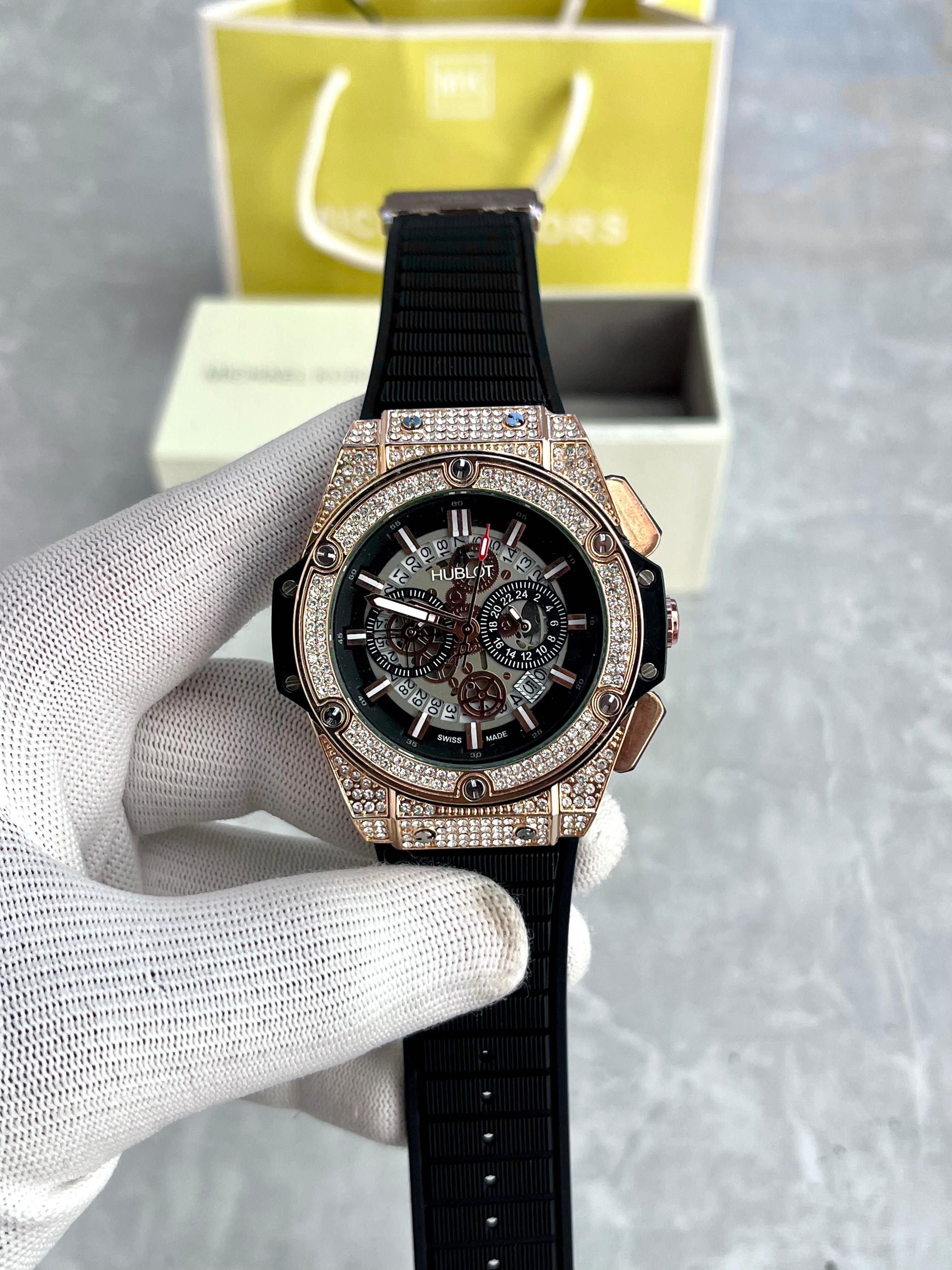 Luxury Skeleton Dial Men's Watch